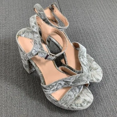 Call it Spring Crushed Velvet Platform Block Heels Womens Size 9 Gray Y2K Style - Image 1 of 4