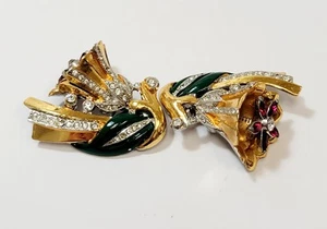 Vintage Coro Trembler Flowers Duette Dress Clips Green Enamel Rhinestones Brooch - Picture 1 of 6