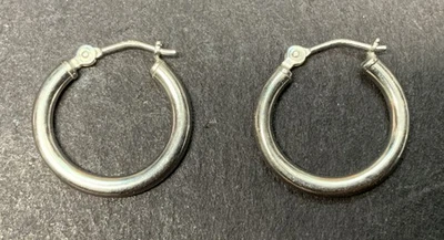 JCM 14k White Gold Hoop Earrings, 16mm, .7 Grams - Image 1 of 4