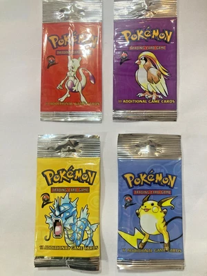 Lote oF 4 Pokemon TCG BASE SET 2 pacotes de reforço abertos conjunto completo de arte - Imagem 1 de 4