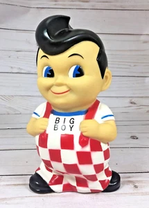 Banco de monedas Big Boy de plástico duro de 8" con tapón restaurante retro vintage - Imagen 1 de 8