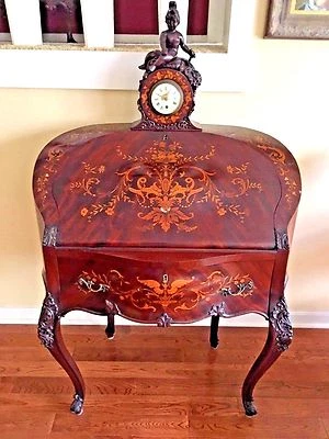Antiguo escritorio francés reina Ana damas intrincado incrustado fregona y madera Foto 1 de 4