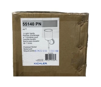 Aplique de pared de baño de níquel pulido KICHLER Ali con pantalla de vidrio opalino Foto 1 de 2