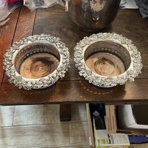 pair (2) large PAIRPOINT wine coasters,silver plated, vintage,pierced grapevine - Picture 1 of 6
