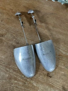 Vintage Shoe Stretchers Harrods Ltd Made In England Metal  Size 9.5 X 11 - Picture 1 of 7