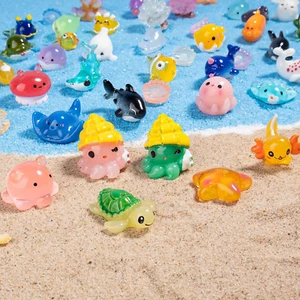 50Pcs Mini Ocean Resin Animals Tiny Sea Animals Figurines Marine Miniature Plast - Picture 1 of 12