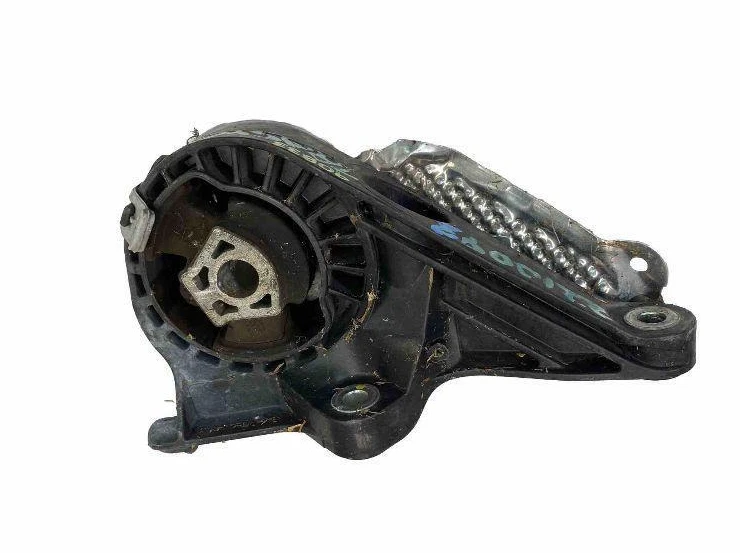 Chevrolet Traverse engine frame mount 2018 3.6L front wheel drive OEM 84185776 - Image 1 of 4