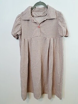Vestido recto casero vintage con cuello estampado rosa Foto 1 de 4