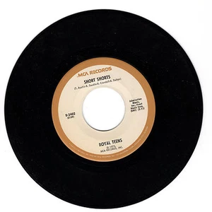 ROYAL TEENS Short Shorts/JOE BENNETT & SPARLETONES Black VG++(+) 45 RPM REISSUE - Picture 1 of 2