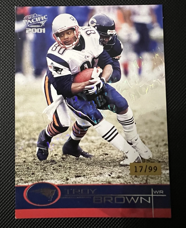 Pacific 2001 - Troy Brown #249 Hobby LTD/99 Foto 1 de 2