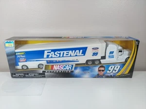 Carl Edwards #99 Fastenal Team Transporter - Hauler 1/64 Spin Master - Picture 1 of 2