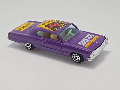 1964 64 Chevy Impala SS Collectible 1/64 Scale Diecast Diorama Model - Image 1 of 4