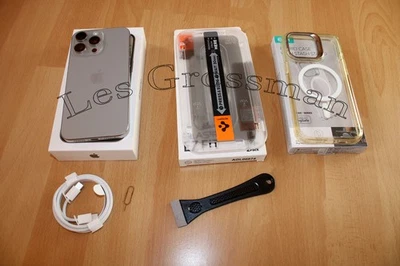 Apple iPhone 15 Pro Max 256GB Titan Natur frei ab Werk ohne Simlock unlocked - Bild 1 von 4