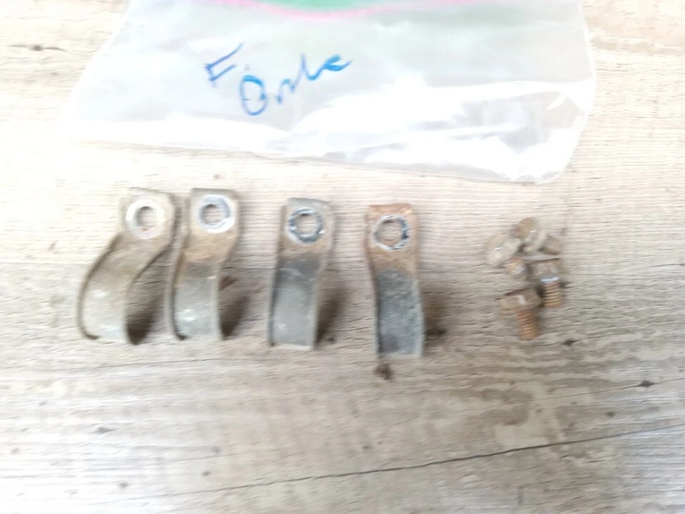 Abrazaderas de manguera de freno delanteras Honda Odyssey 350 1985 fl350r OEM originales Foto 1 de 1