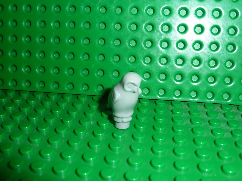 Chouette LEGO HARRY POTTER Oldgray minifig Réf 40232 Set 4730/5850/4723/5838 - Photo 1/1