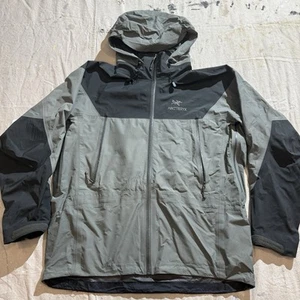 Vintage 90’s Arcteryx Theta LT Goretex Shell Jacket Green Sz Large  - Picture 1 of 16