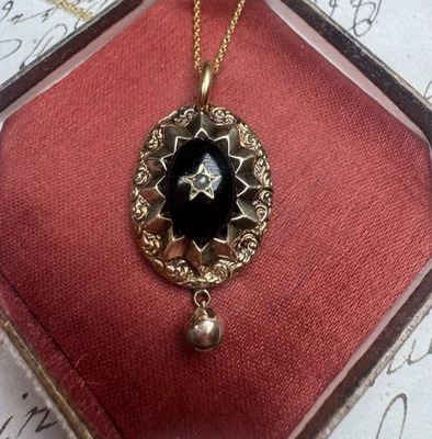 Biedermeier, um 1840, Anhänger, Perle, Onyx, 333 Gold, antik - Bild 1 von 4