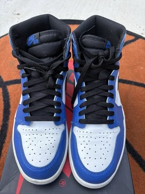 Jordan 1 Azul Real Talla 9.5 Usado Con Caja Buen Estado Foto 1 de 4