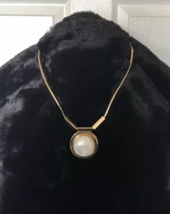 Kate Spade Gold Tone Imitation Mother of Pearl Necklace-Heavy Nice Piece! Rare! - Picture 1 of 12