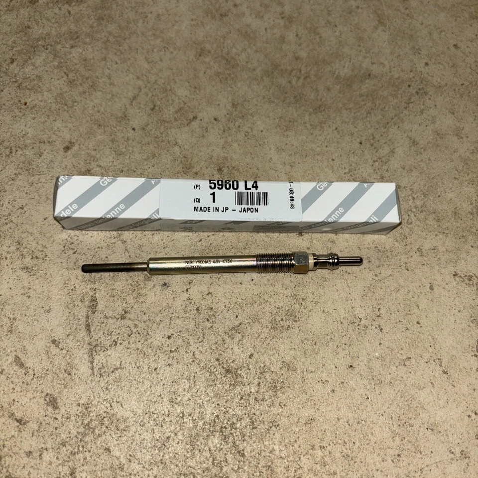 BUJÍA INCANDESCENTE ORIGINAL CITROEN NEMO PEUGEOT BIPPER 1.3 HDI MITO NGK 5960L4 55210051 Foto 1 de 1