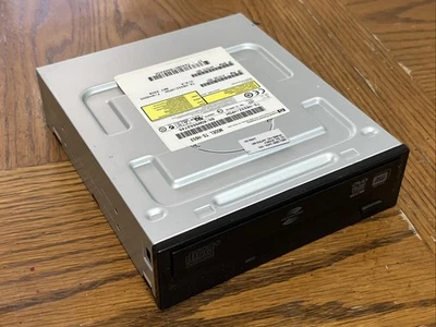Samsung TS-H653 16X DVD+-RW SATA Burner Drive Black - Image 1 of 4