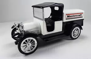 Mastercraft Coin Bank Spec Cast #3178 1916 Studebaker 1/25 scale 6 3/4" w/key - Picture 1 of 9