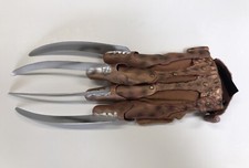 Deluxe Freddy Kruger Glove. Robert Englund Nightmare On Elm St. Rubie’s Costume