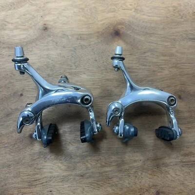 Juego de pinzas de freno para bicicleta de carretera TEKTRO 420A de doble pivote plateado Foto 1 de 4