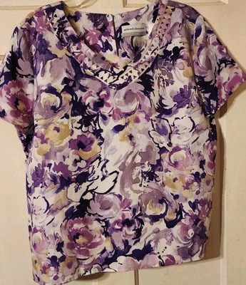 Alfred Dunner 16 Petite Purple Floral Blouse New No Tags - Image 1 of 2