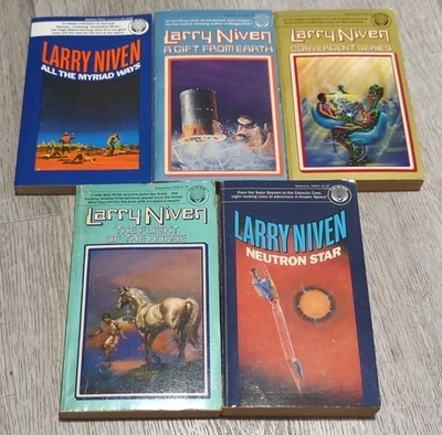 Larry Niven 5 book lot. Vintage Del Rey Paperbacks. Hard Science Fiction. Foto 1 de 4