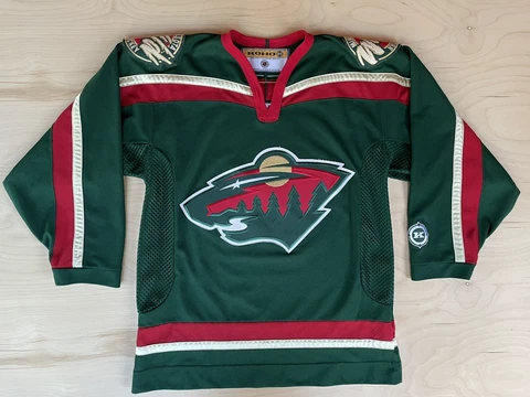 Minnesota Wild Jersey KOHO NHL Patch Canada VTG Adult Medium Hockey Green Rare Cover