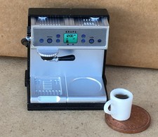 1:12 Scale Metal Espresso Coffee Machine Tumdee Dolls House Cafe Kitchen 215