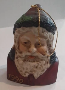 1990 Santa Clause Christmas Tree Ornament Village Art Vintage Taiwan - Picture 1 of 4