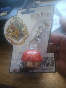 Porte-clés neuf figurine Plastoy RON WEASLEY - HARRY POTTER - Wizarding World - Picture 1 of 2