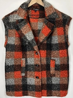Chaleco Sherpa Piccadilly Canada Buffalo a Cuadros Sin Mangas Para Mujer Talla L Precio de venta sugerido por el fabricante $154 Foto 1 de 4