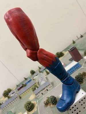 GIANT MAN Pierna y Pie Izquierdo Marvel Legends Toybiz Bullseye Construye una Figura BAF Foto 1 de 4