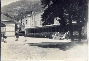photo ancienne . Hôtel à Allevard-Les-Bains . 1895/1900 - Imagen 1 de 1