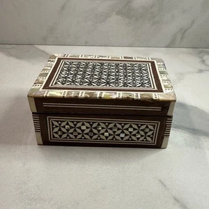 Egyptian Hinged Inlaid Wood & Mother Of Pearl Trinket Box 1.5”x3 & 1/4” x2 &1/2” - Picture 1 of 10