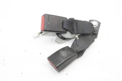 Hebillas de asiento central trasero Nissan Micra K14 888435FA0A 0,9 gasolina 66 kw 2017 Foto 1 de 4