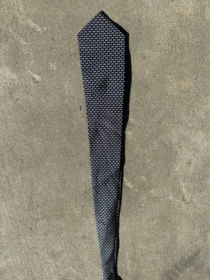 海军蓝和白色图案 Ralph Lauren 男式领带 100% 真丝意大利制造 — 第 1/4 张图片