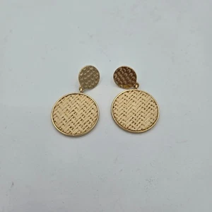 Goldfarbene geflochtene Rattan Kreis Ohrhänger Statement Modeschmuck - Bild 1 von 2