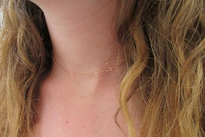 Delicada Gargantilla Oro Rosa Collar Simple Joyería Minimalista Cadena Cable Plana - Imagen 1 de 6
