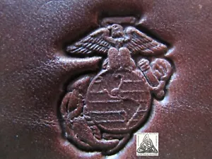Sello de cuero de 1" con logotipo de escudo de marines de Estados Unidos 1986 Craftool Co. 8379 descontinuado - Imagen 1 de 3