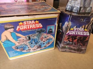 SEARS STAR FORTRESS Vintage 1979 Outer SPACE Figur PLAY SET Koffer mit Box - Bild 1 von 10