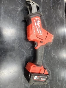 Milwaukee M18 FHZ 18V Cordless FUEL Hackzall Reciprocating Saw +5Ah Battery - Picture 1 of 7