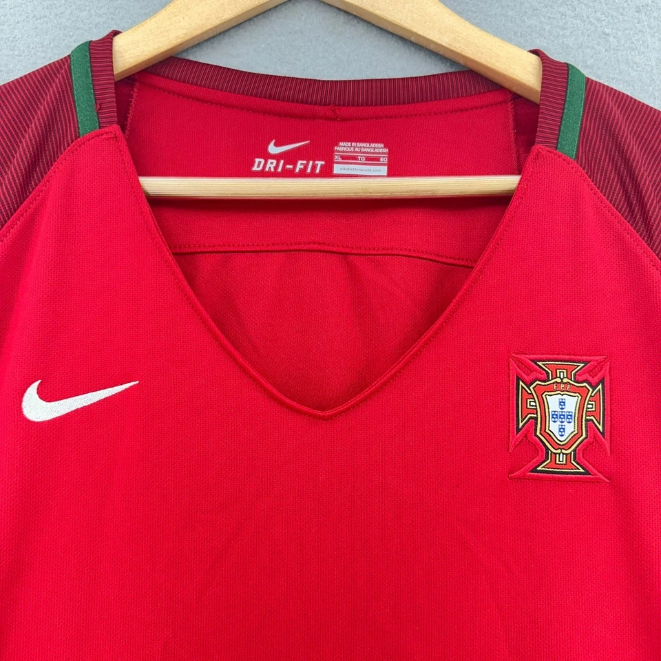 Camiseta Nike 2016 Portugal Copa do Mundo Seleção Nacional de Futebol Dri Fit Vermelha XL Futbol - Imagem 1 de 4