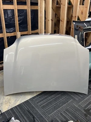 2009 GMC 育空罩 59U 银桦木 金属色 — 第 1/4 张图片