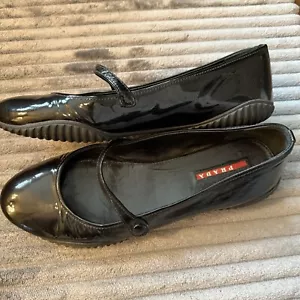 Prada Ballet Pisos Mujer’s 39 (US 8.5) Negro Mary Janes Charol Único - Imagen 1 de 12