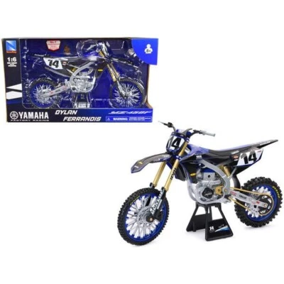Yamaha YZF 450 1:6 Toy Model DYLAN FERRANDIS Supercross New Ray Star Racing  USA - Image 1 of 4