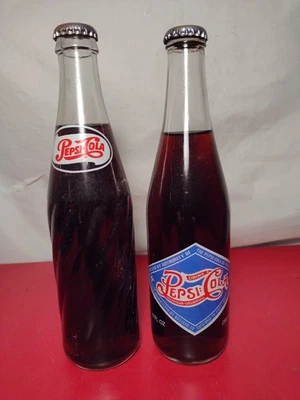 Pepsi-Cola Limited Edition Replica Bottle 1900's Logo-PepsiCo1940- 1960 Lot of 2 - Image 1 of 2